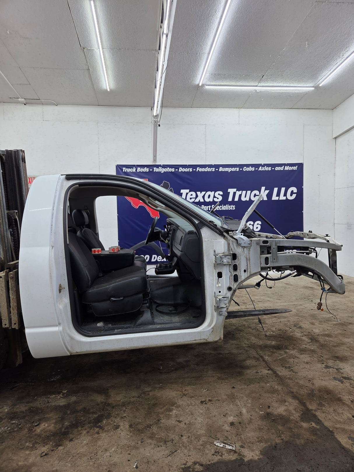 2003-2008 Dodge Ram 1500 2500 3500 4500 5500 3rd Gen Regular Cab 2 door cab