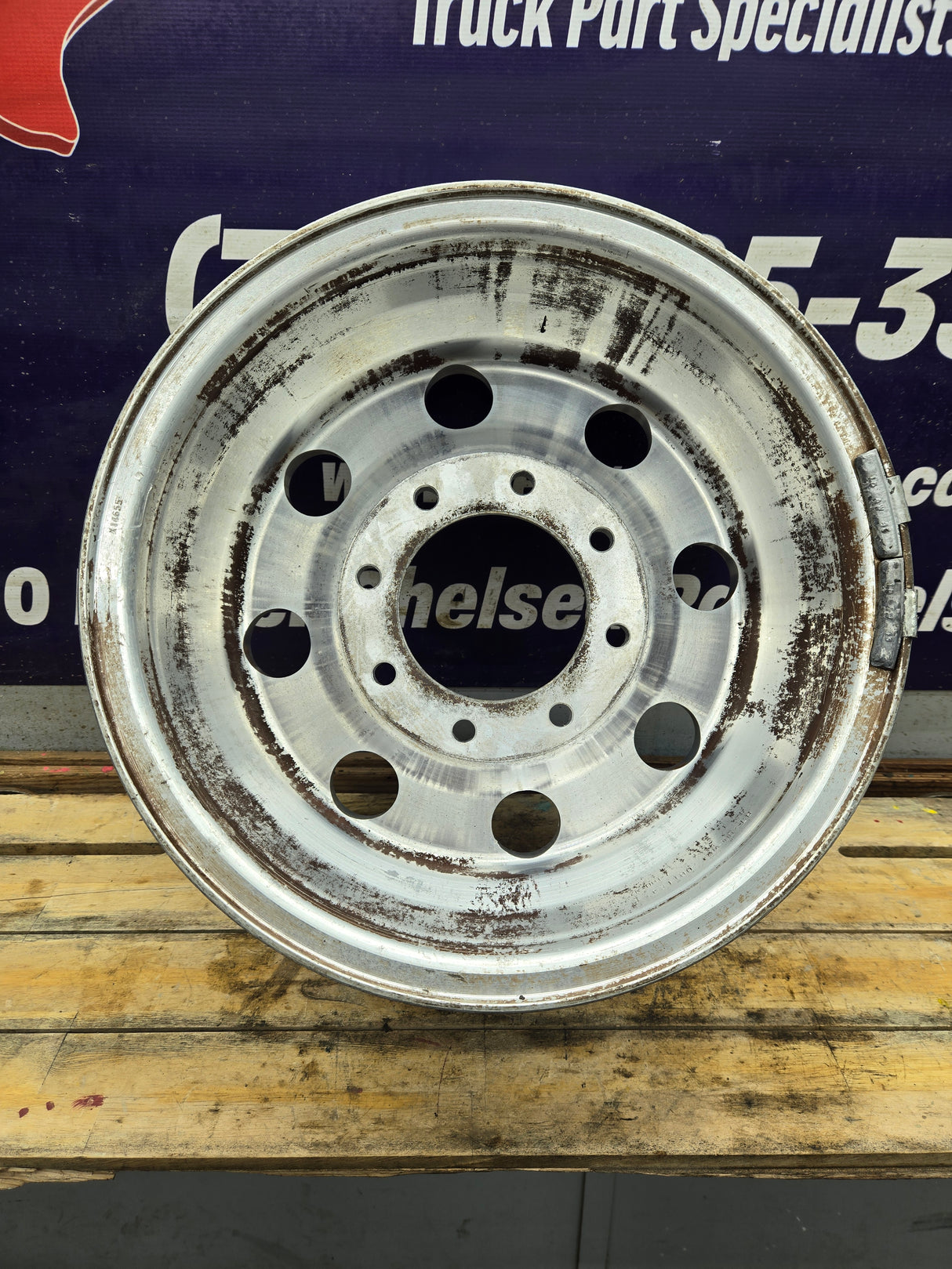 1999-2004 Ford F250 F350 Super Duty Excursion 16 x 7" Brushed Aluminum Wheel Rim 8 x 170