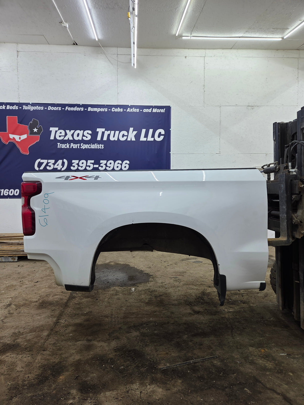 2019-2026 Chevrolet Silverado 1500 5'9" Short Truck Bed