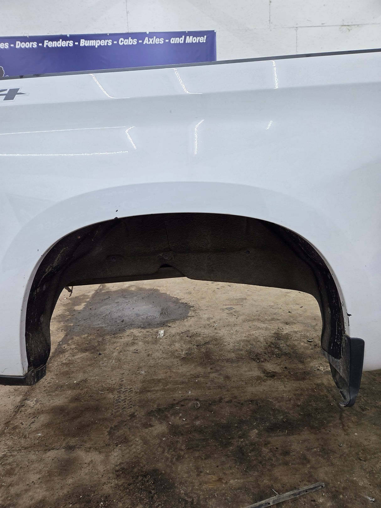 2019-2026 Chevrolet Silverado 1500 5'9" Short Truck Bed
