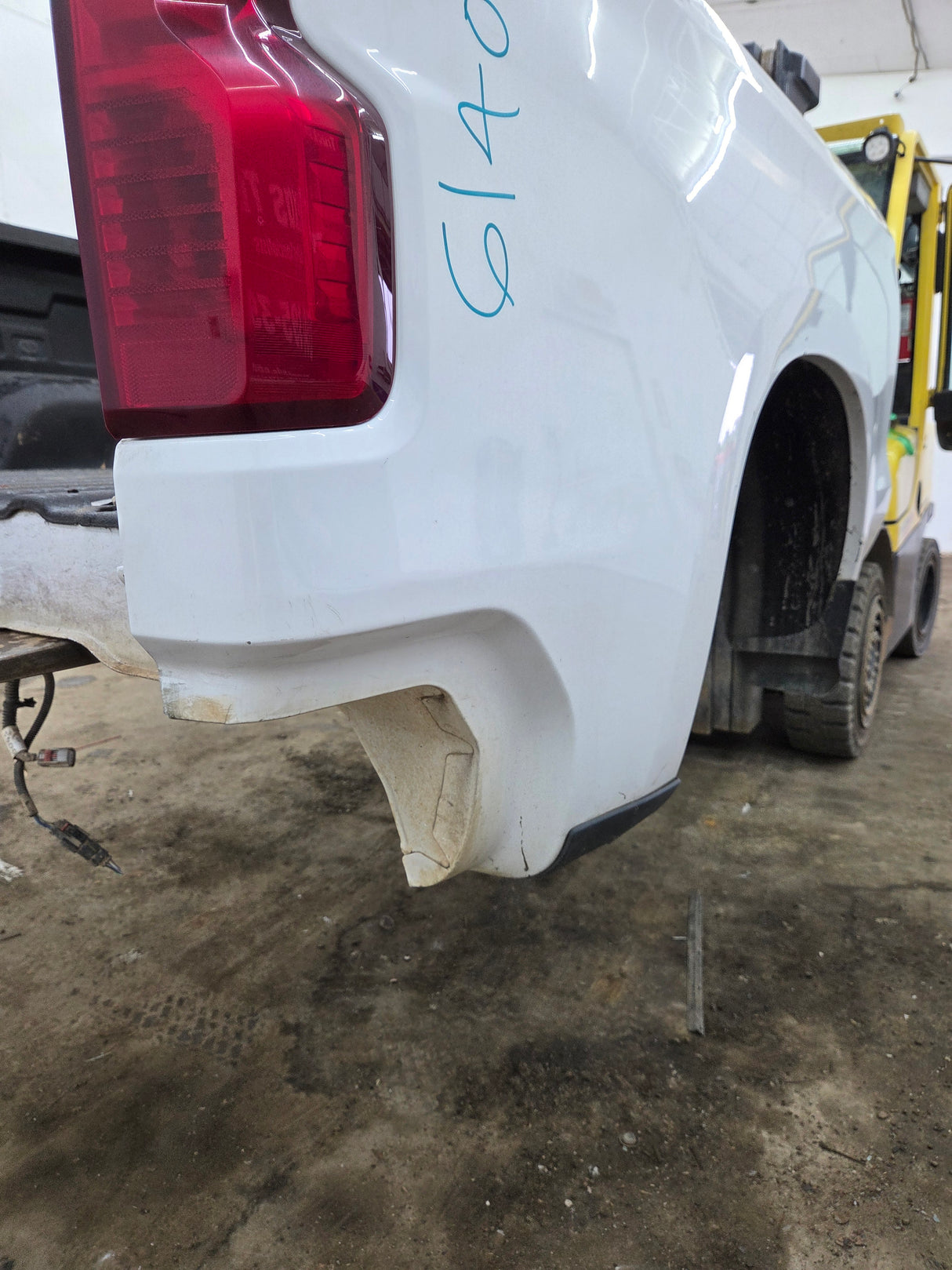 2019-2026 Chevrolet Silverado 1500 5'9" Short Truck Bed