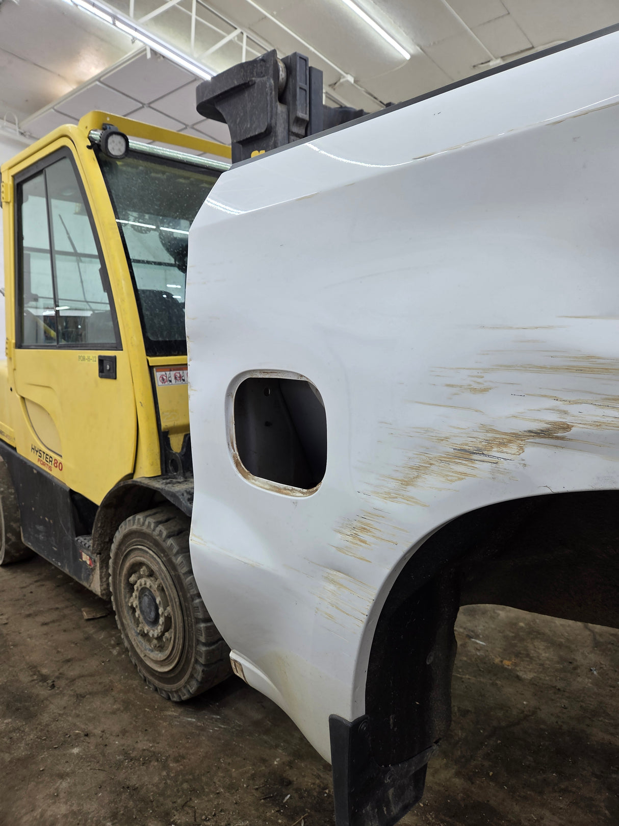 2019-2026 Chevrolet Silverado 1500 5'9" Short Truck Bed