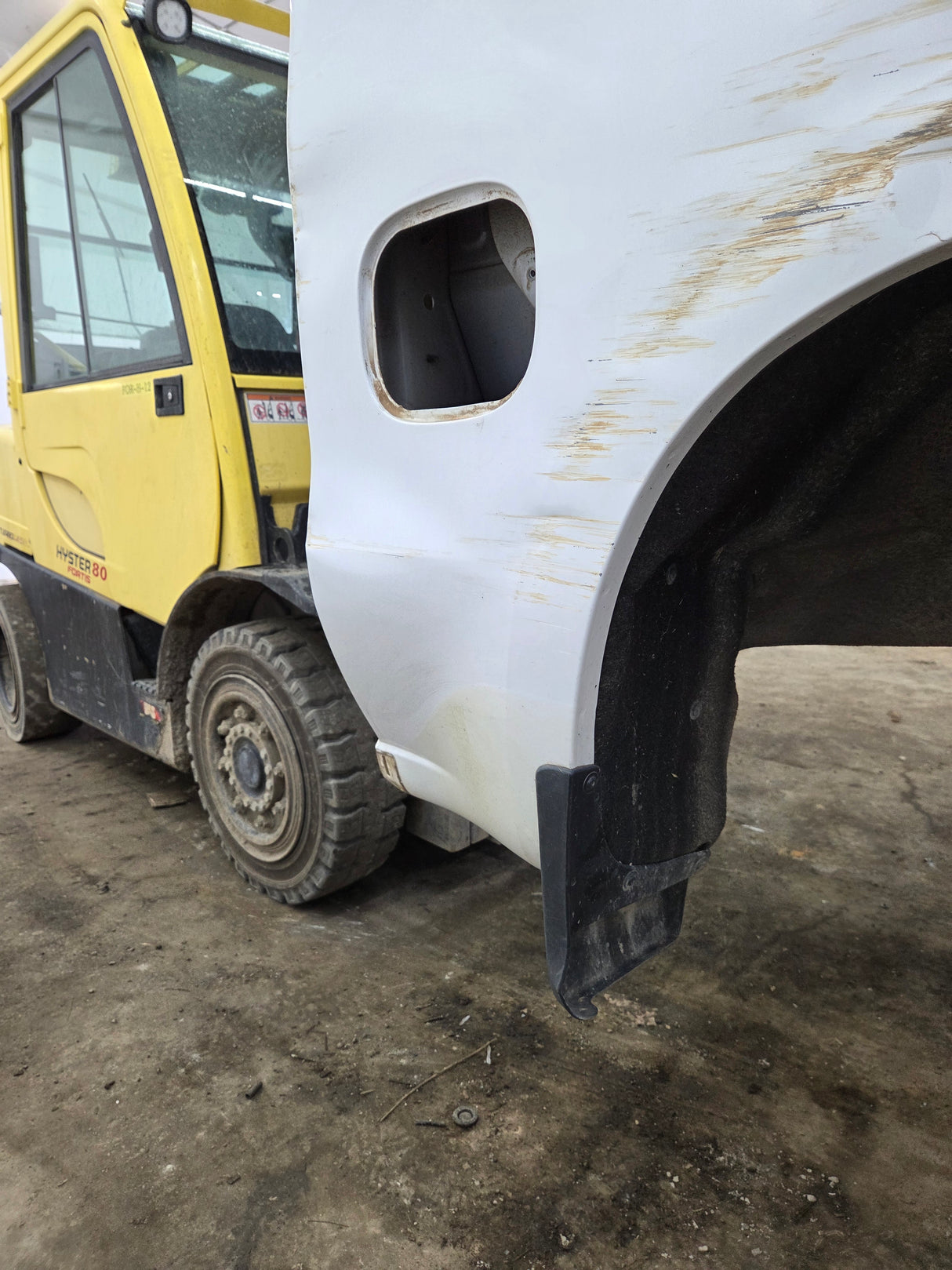 2019-2026 Chevrolet Silverado 1500 5'9" Short Truck Bed
