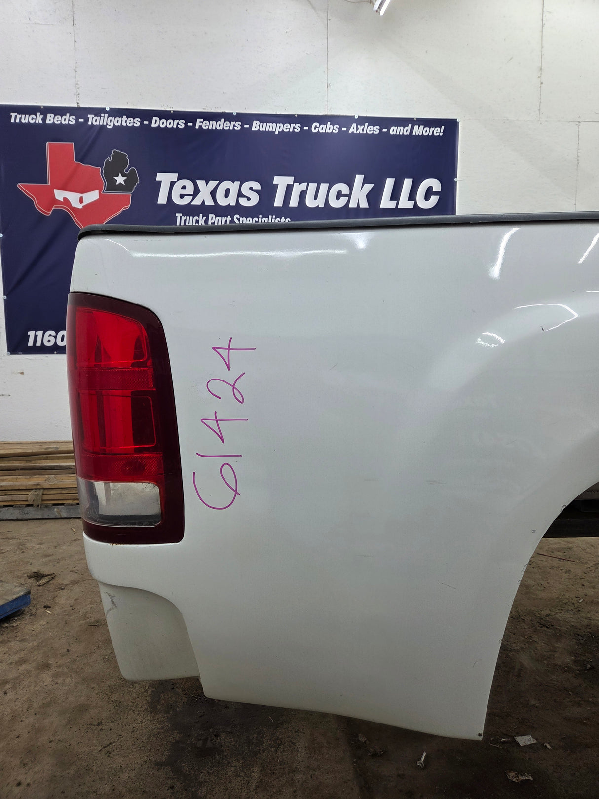 2007-2013 GMC Sierra 1500 2500 3500 HD 8' Long Truck Bed