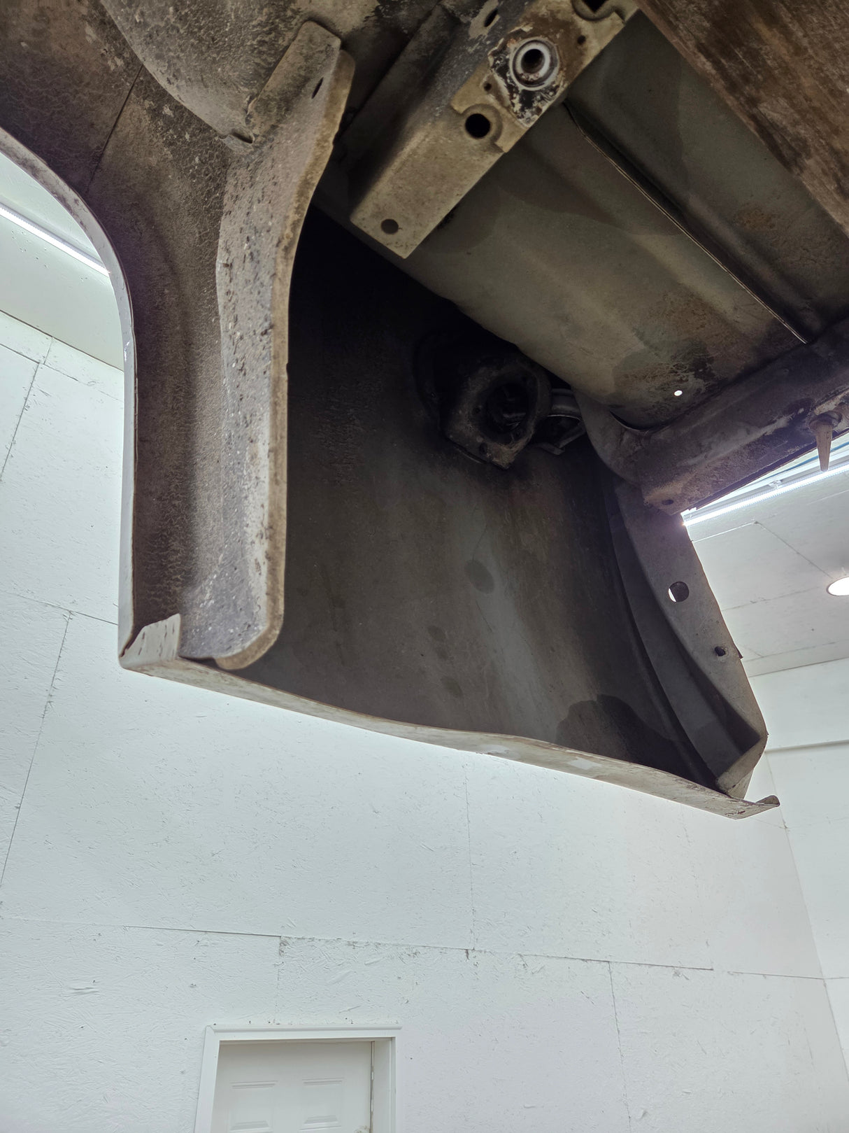 2007-2013 Chevrolet Silverado 1500 2500 3500 HD 6' 6" Short Truck Bed