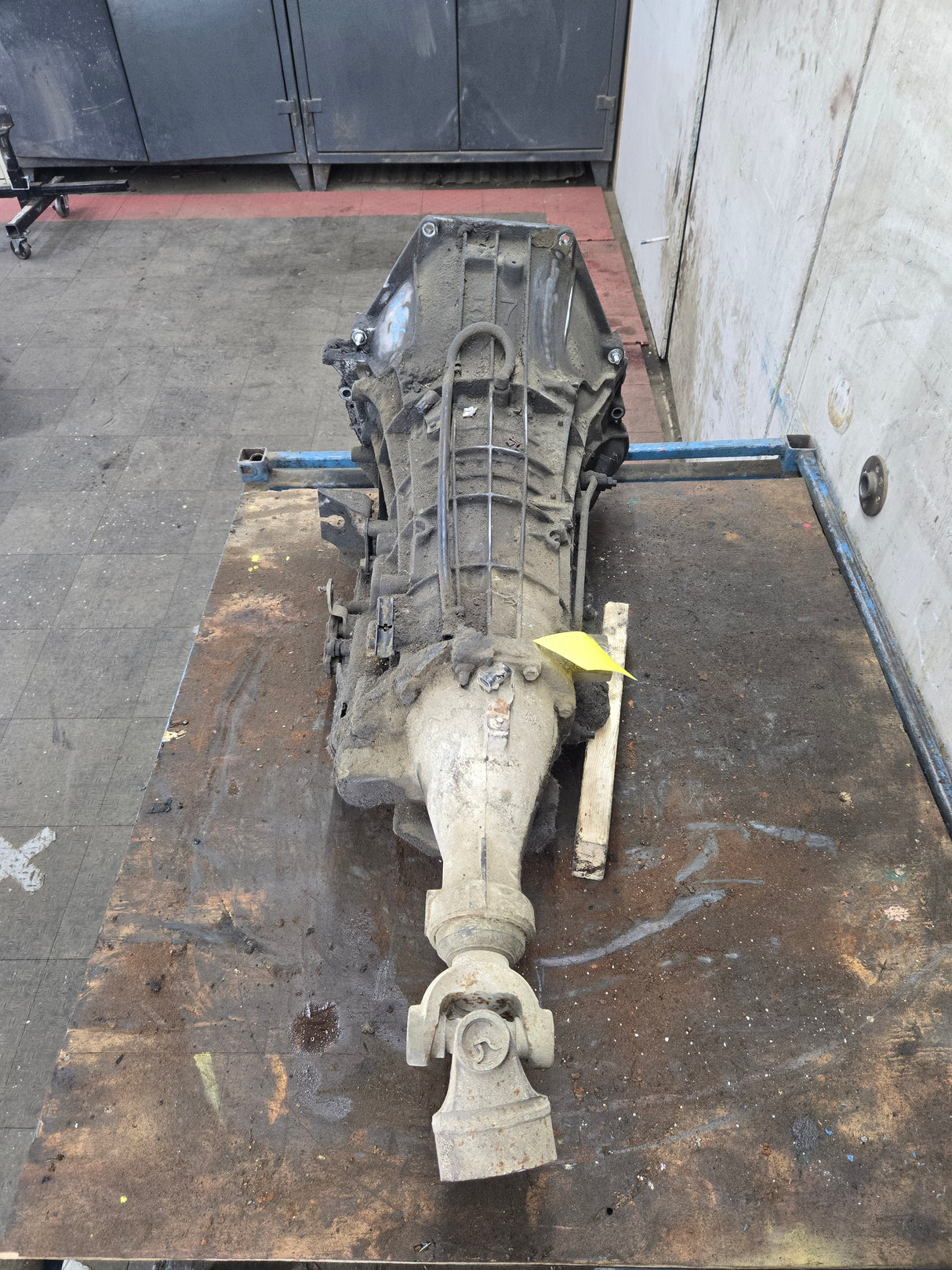 1999-2003 7.3L Power Stroke 2wd 4r100 Automatic Transmission Ford Pickup F250 F350 F450 F550