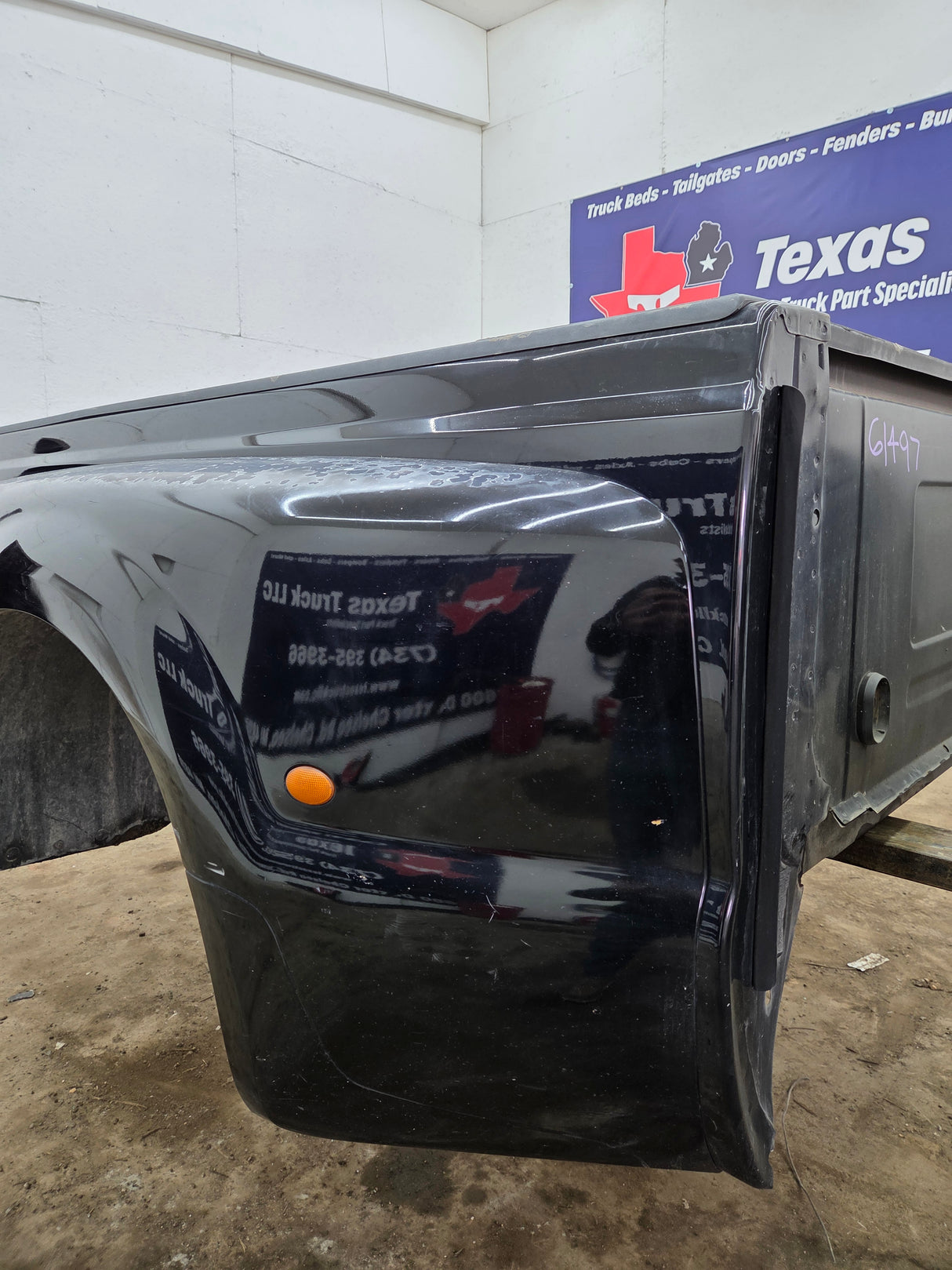 1999-2010 Ford Super Duty F250 F350 6' 9" Dually Short Truck Bed