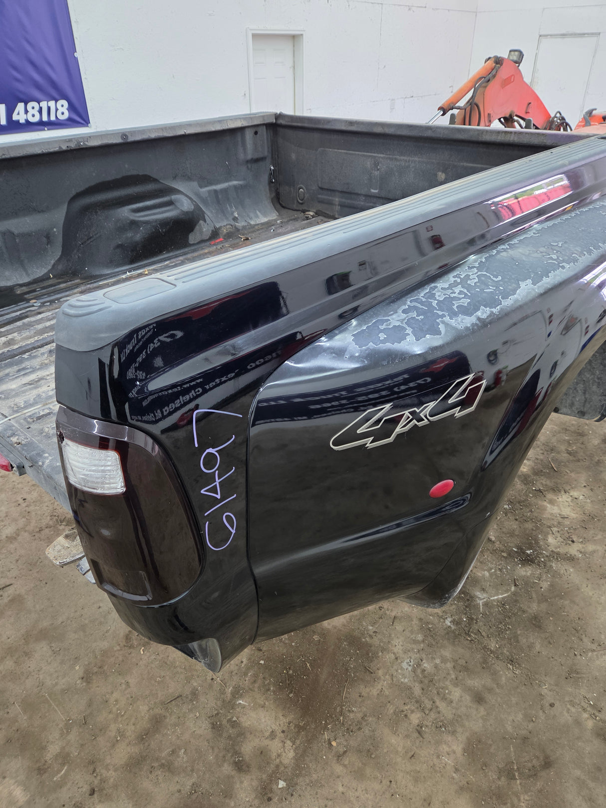 1999-2010 Ford Super Duty F250 F350 6' 9" Dually Short Truck Bed