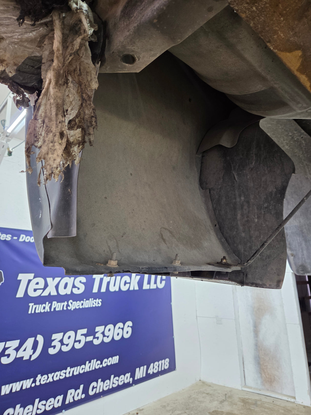 1999-2010 Ford Super Duty F250 F350 6' 9" Dually Short Truck Bed
