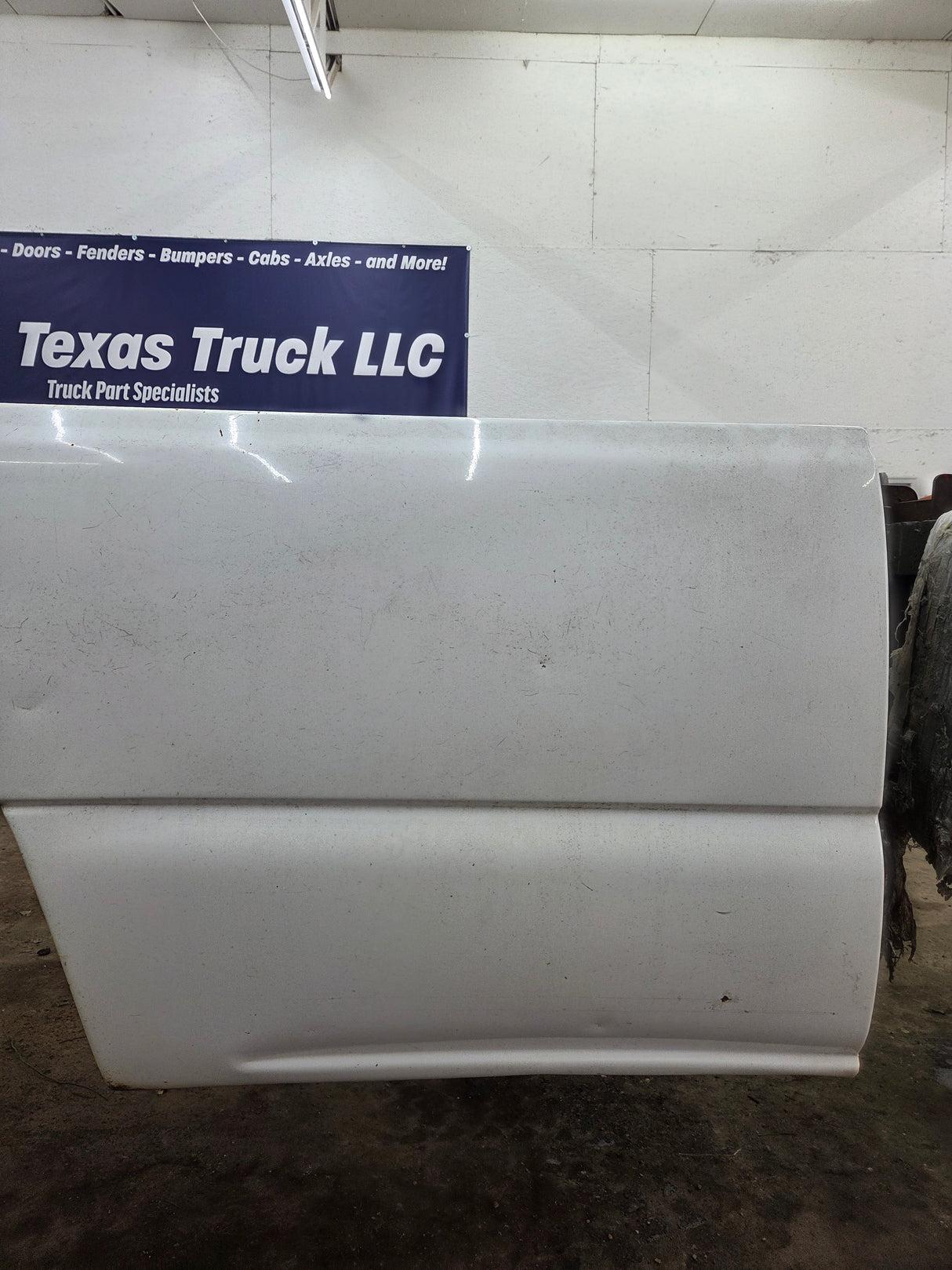 1999-2007 Chevrolet Silverado / GMC Sierra 1500 2500 3500 HD 8' Long Bed Truck Bed