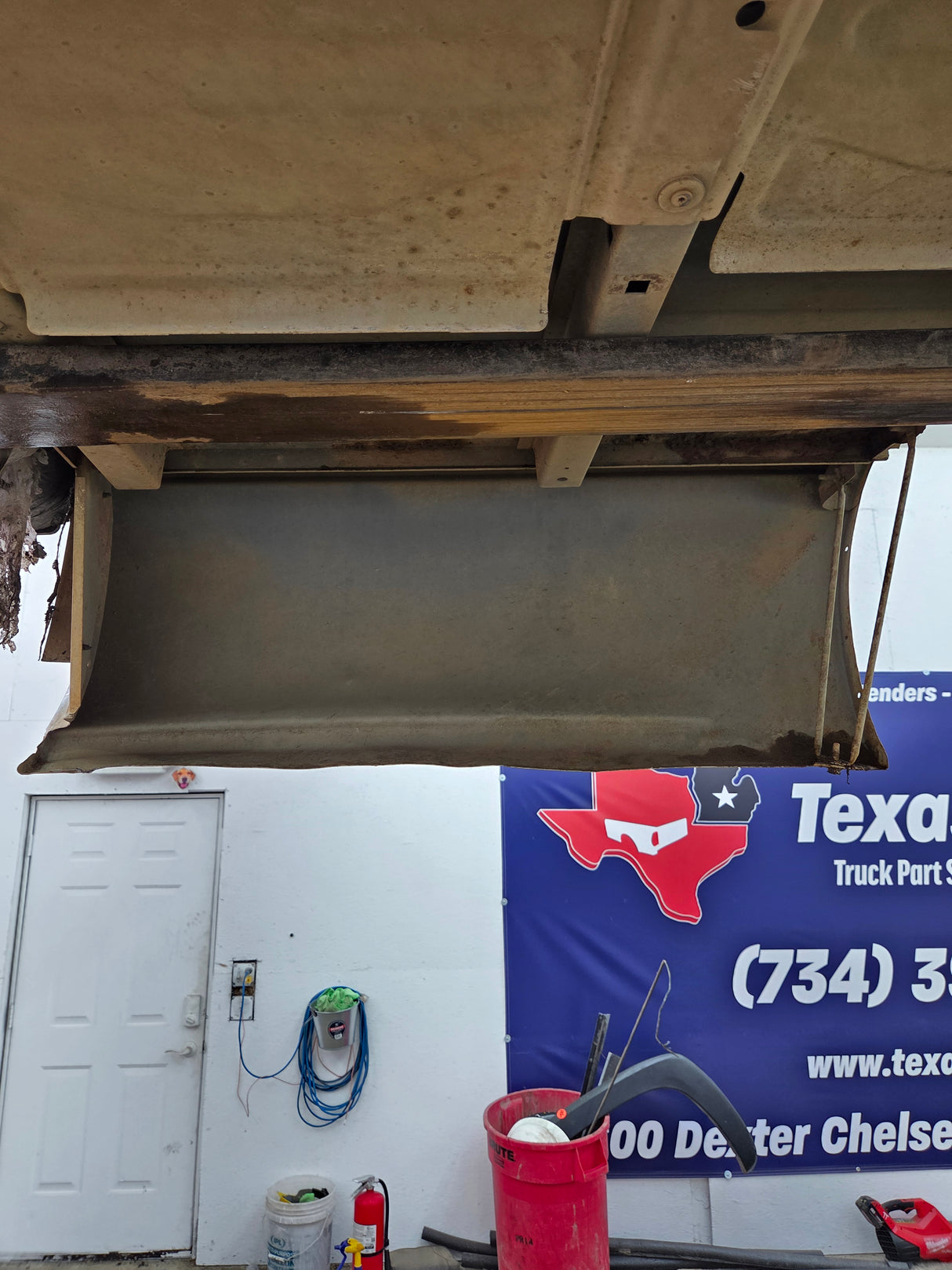 1999-2007 Chevrolet Silverado / GMC Sierra 1500 2500 3500 HD 8' Long Bed Truck Bed