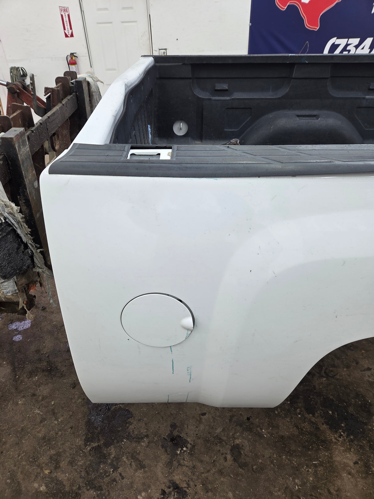 2007-2013 Chevrolet Silverado 1500 2500 3500 HD 6' 6" Short Truck Bed