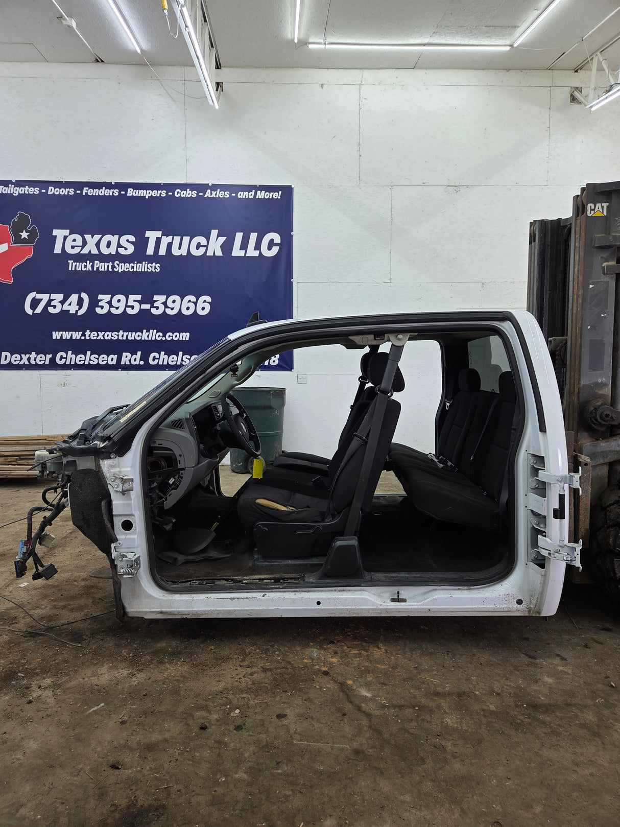 2007-2013 Chevrolet Silverado / GMC Sierra 1500 2500 3500 HD Extended Cab