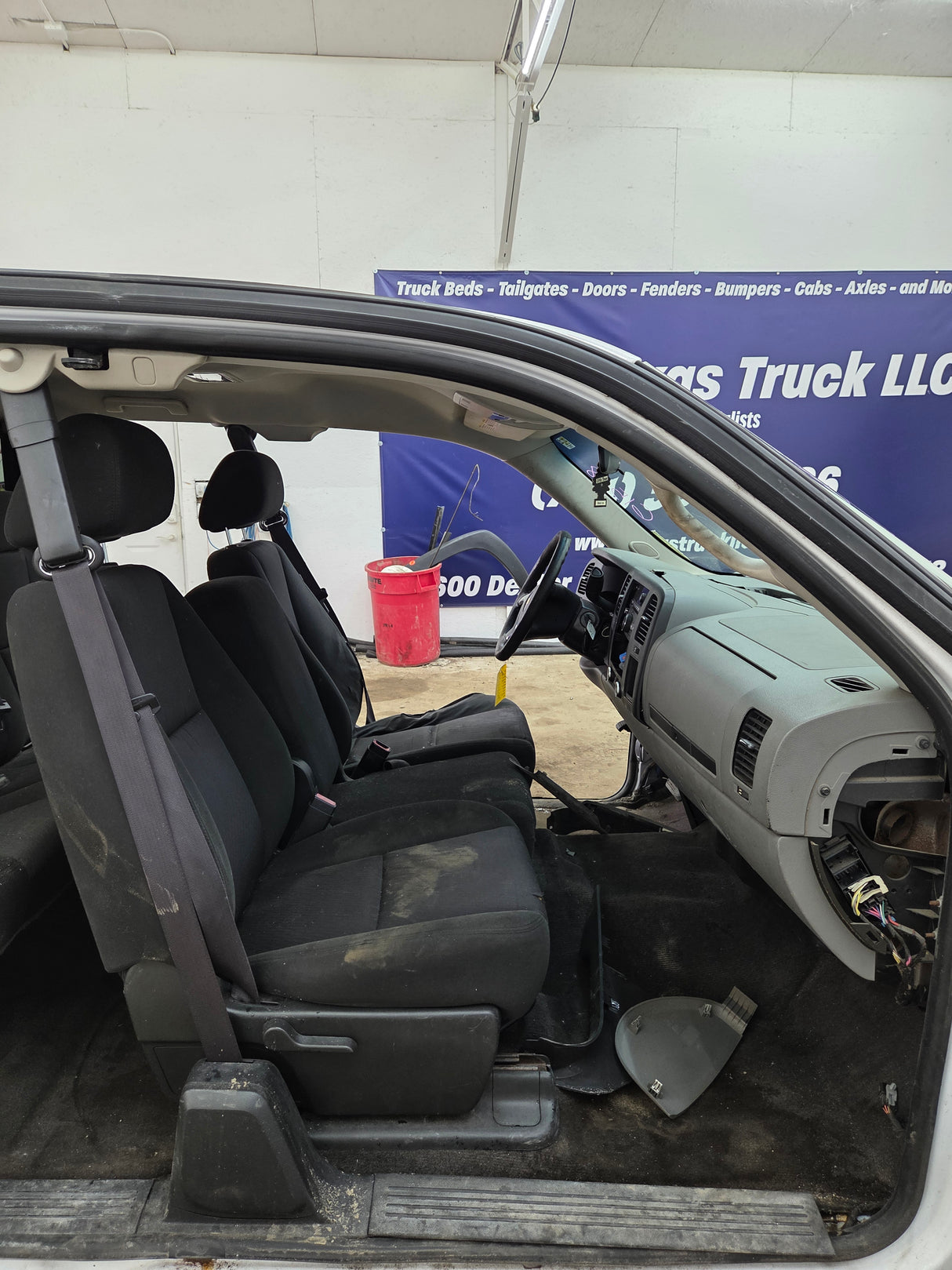 2007-2013 Chevrolet Silverado / GMC Sierra 1500 2500 3500 HD Extended Cab