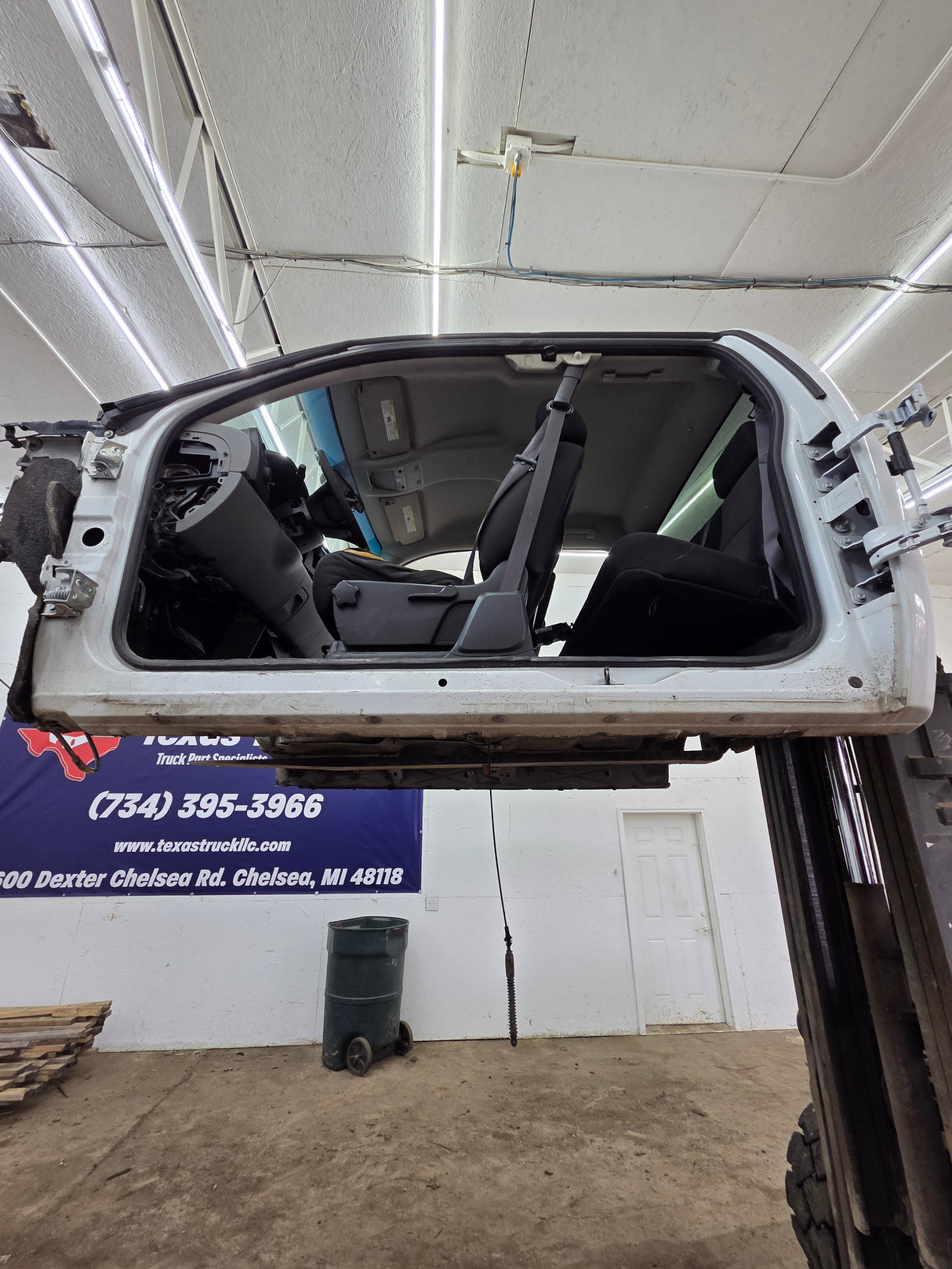 2007-2013 Chevrolet Silverado / GMC Sierra 1500 2500 3500 HD Extended Cab