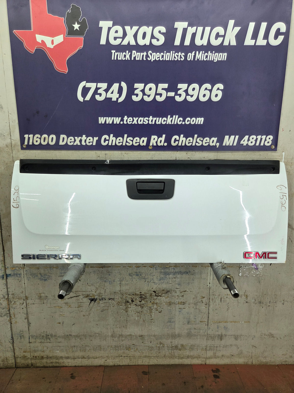 2007-2013 Chevrolet Silverado / GMC Sierra HD Tailgate 1500 2500 3500