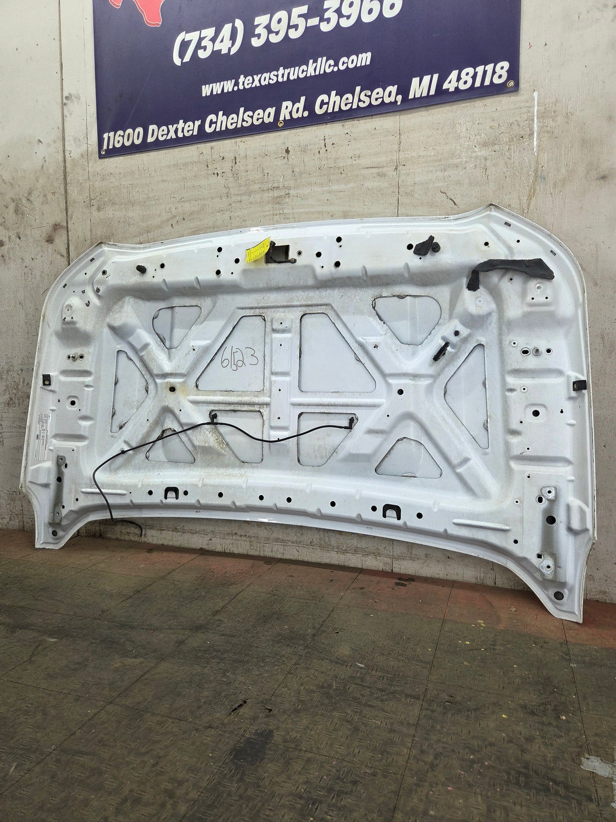 2011-2016 Ford Super Duty Hood F250 F350 F450 F550