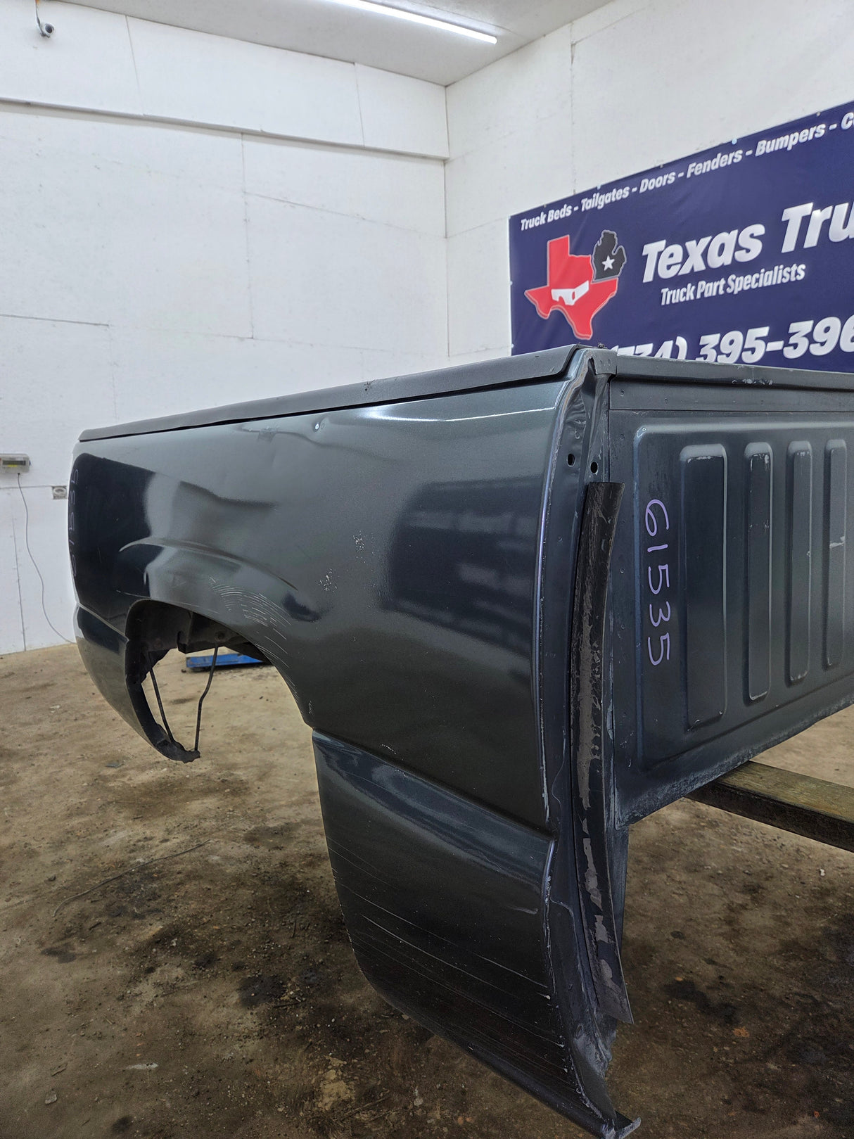 1999-2007 Chevrolet Silverado / GMC Sierra 1500 5' 8" Short Truck Bed