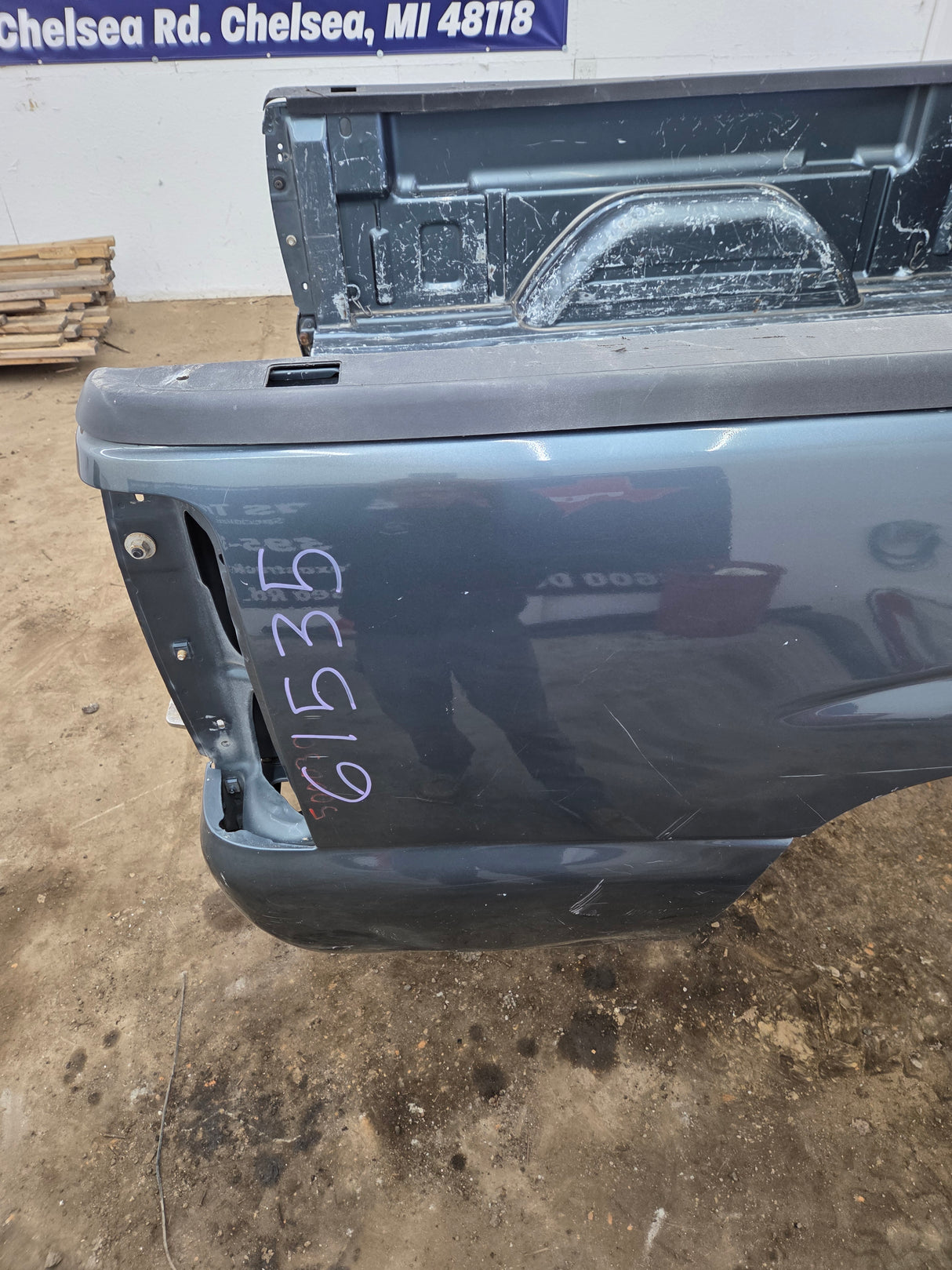1999-2007 Chevrolet Silverado / GMC Sierra 1500 5' 8" Short Truck Bed