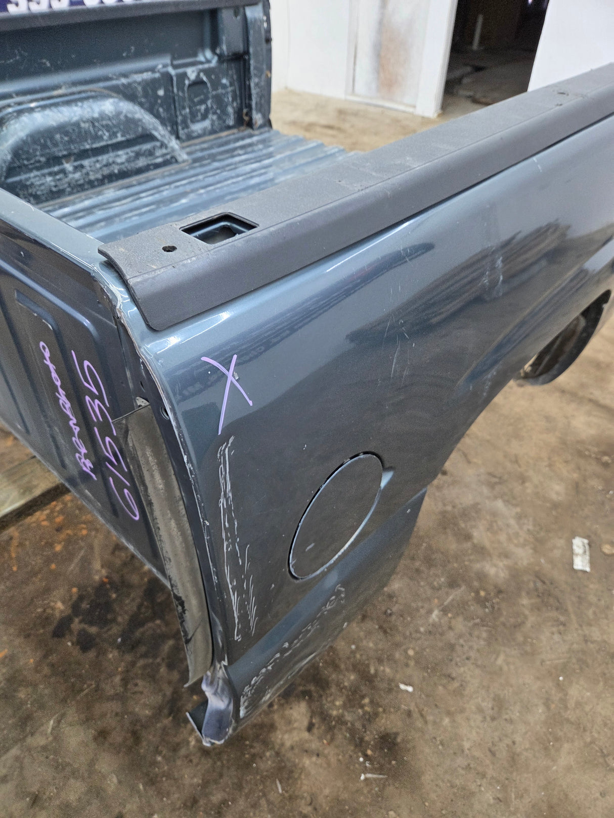 1999-2007 Chevrolet Silverado / GMC Sierra 1500 5' 8" Short Truck Bed
