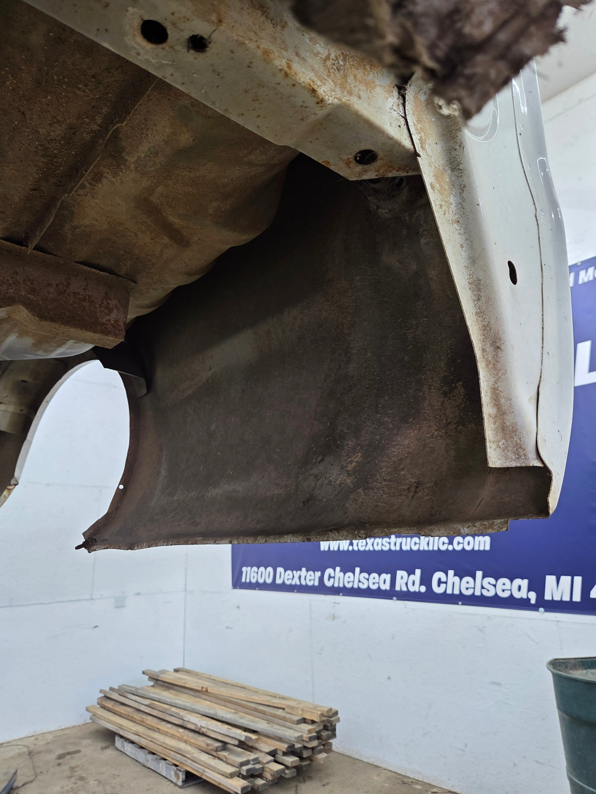 1999-2010 Ford F250 F350 Super Duty 8' Long Truck Bed