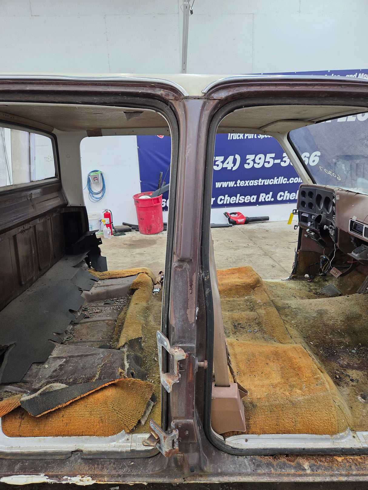 1973-1987 Chevrolet / GMC Square Body Crew Cab Truck Cab K series / C series