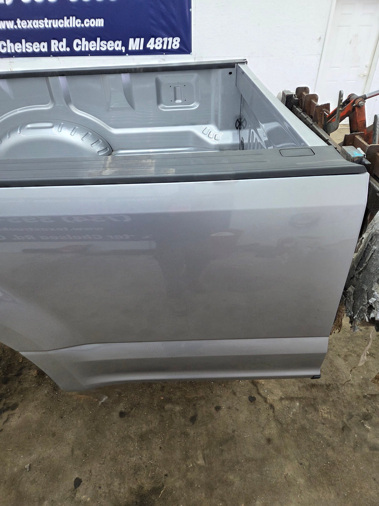 2017-2022 Ford F250 F350 Super Duty 8' Long Truck Bed