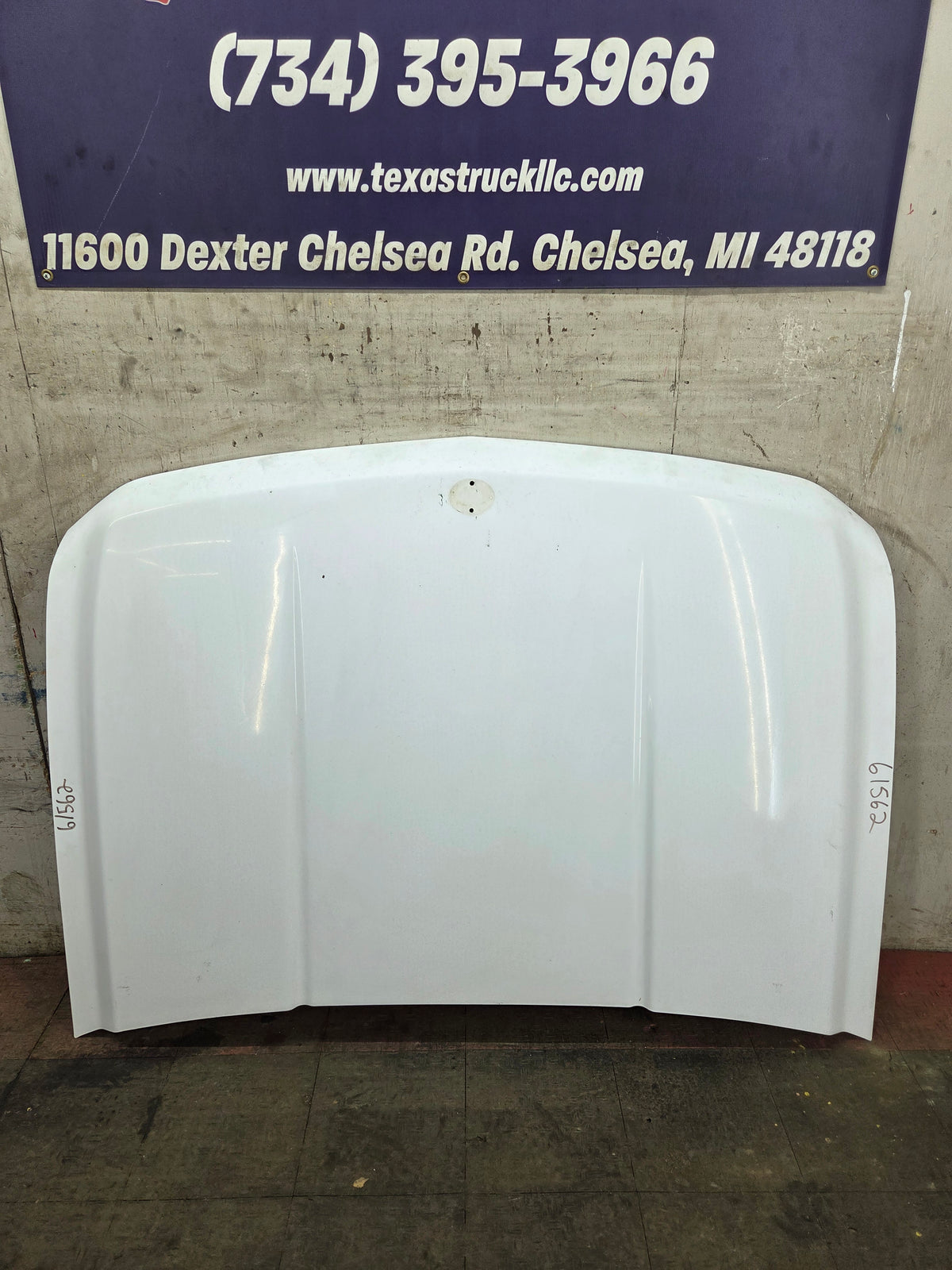 2007-2013 Chevrolet Silverado 1500 2500 Hood