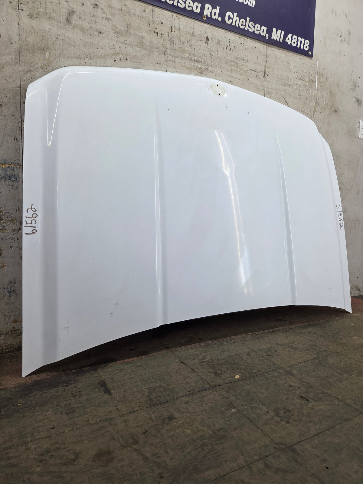 2007-2013 Chevrolet Silverado 1500 2500 Hood