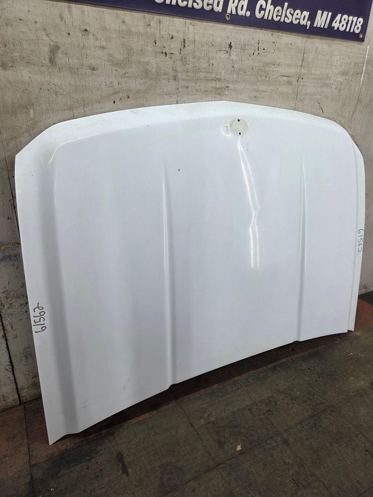 2007-2013 Chevrolet Silverado 1500 2500 Hood