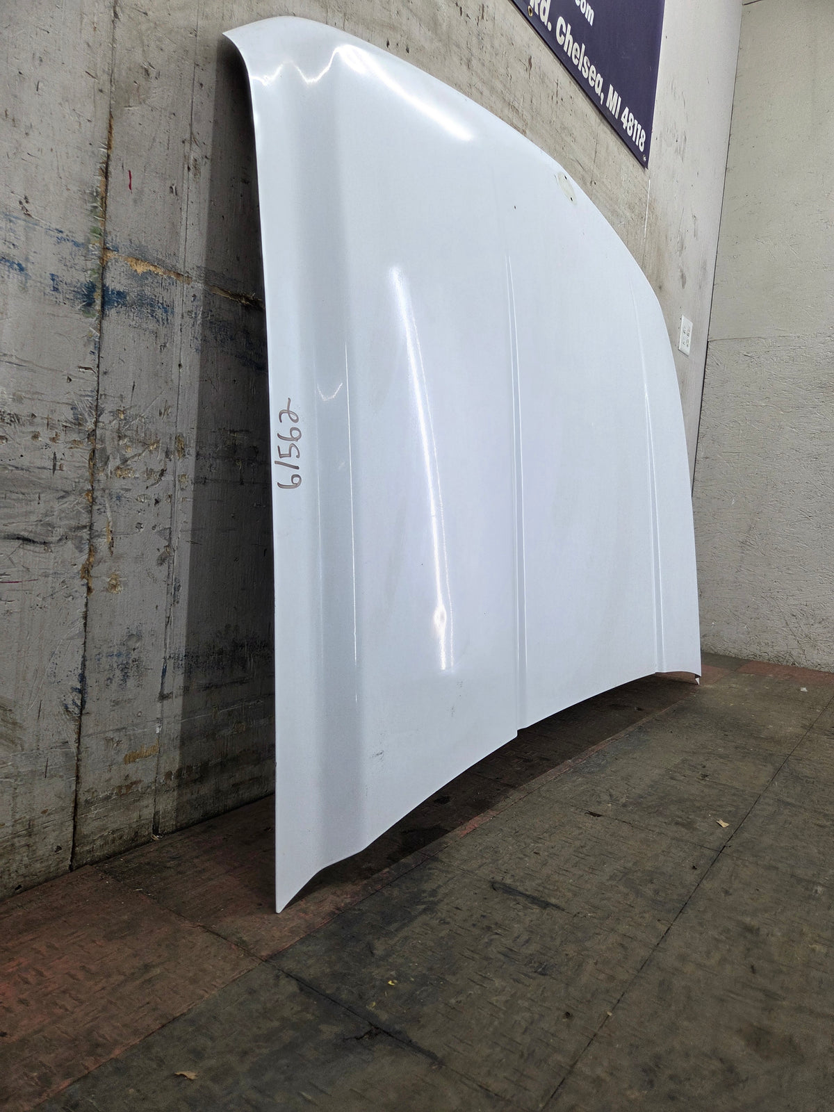 2007-2013 Chevrolet Silverado 1500 2500 Hood