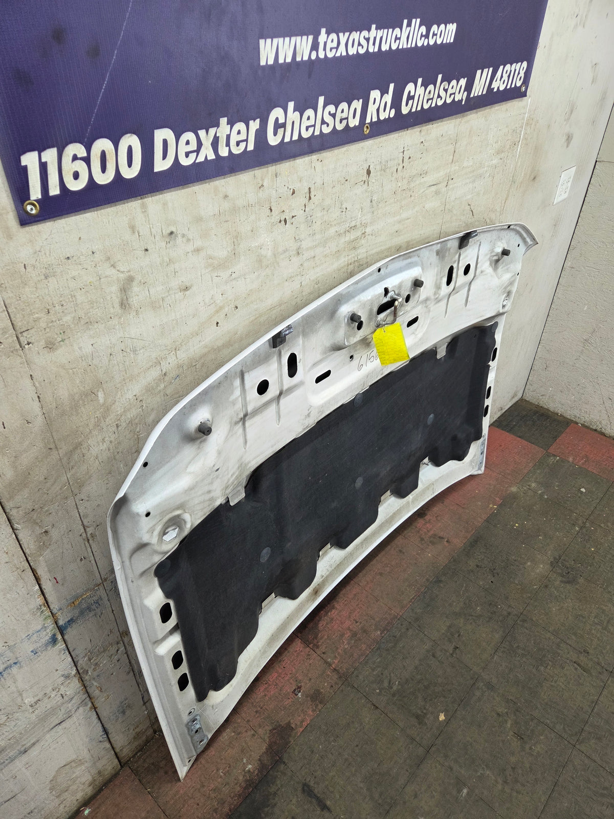 2007-2013 Chevrolet Silverado 1500 2500 Hood