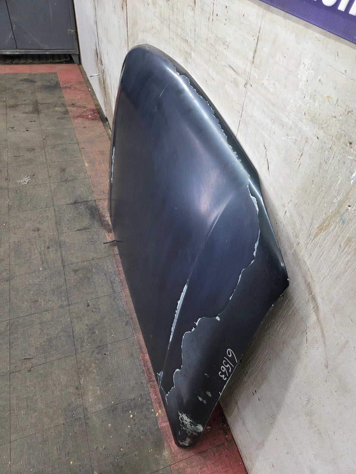 1999-2006 GMC Sierra 1500 2500 3500 Hood
