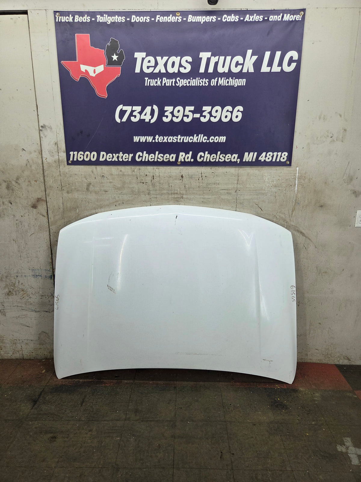 1999-2006 GMC Sierra 1500 2500 3500 Hood