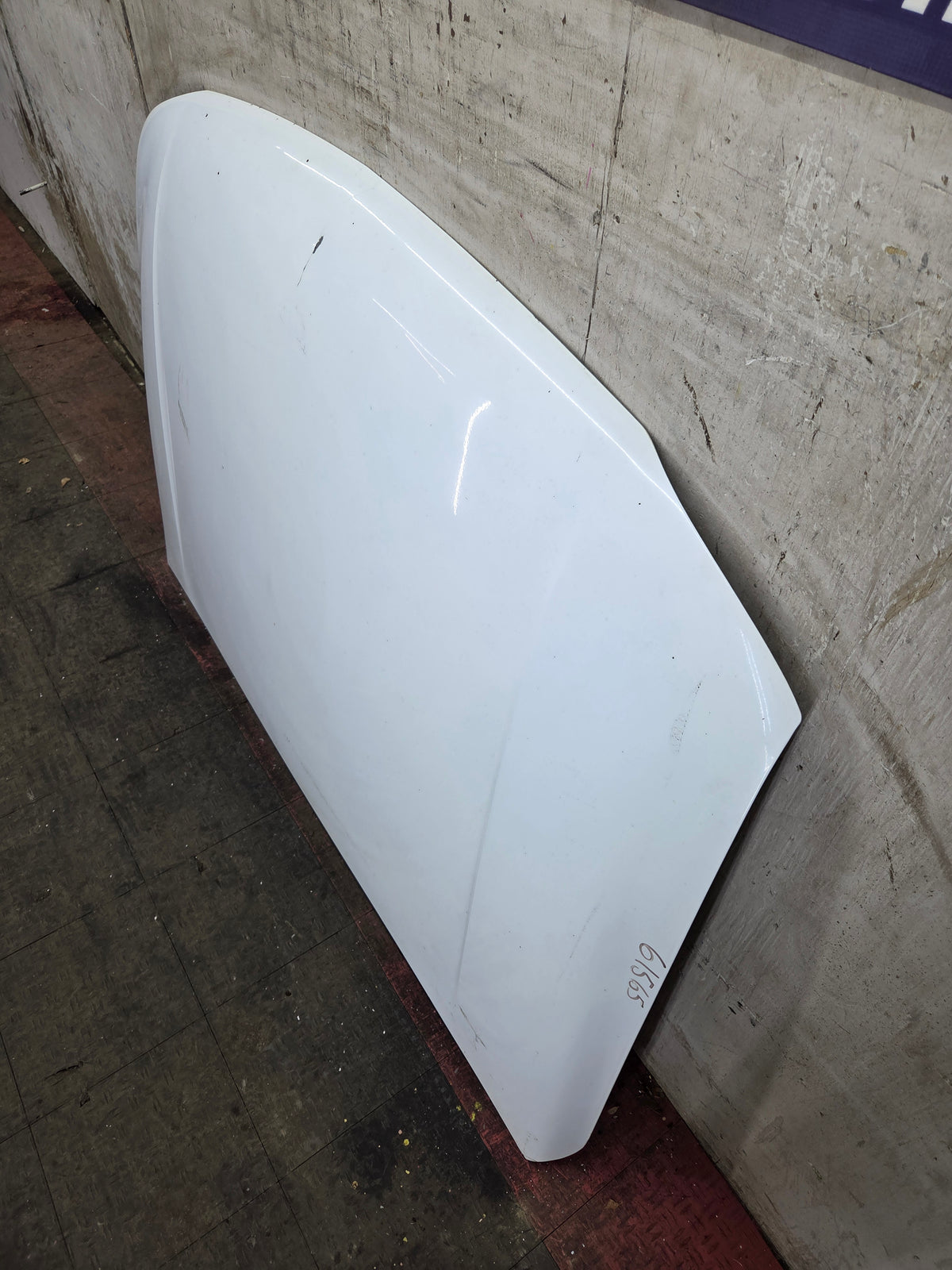 1999-2006 GMC Sierra 1500 2500 3500 Hood