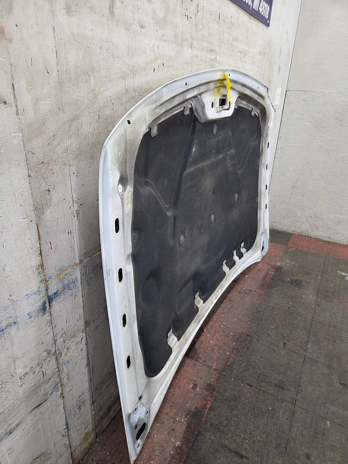 1999-2006 GMC Sierra 1500 2500 3500 Hood
