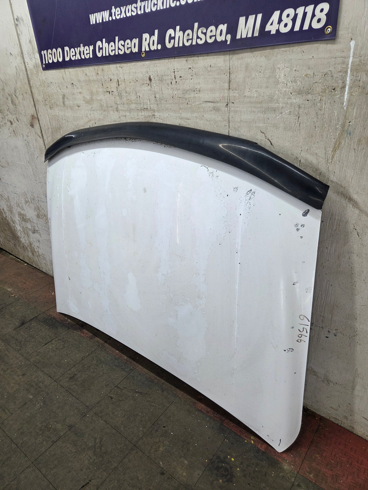 1999-2006 GMC Sierra 1500 2500 3500 Hood