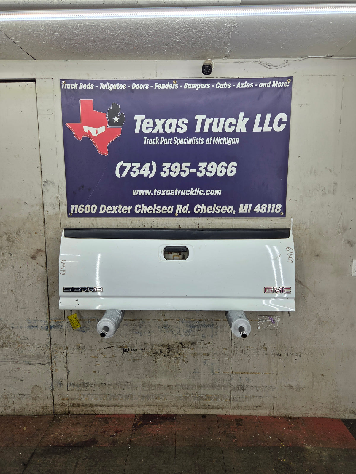1999-2007 Chevrolet Silverado / GMC Sierra 1500 2500 3500 Tailgate