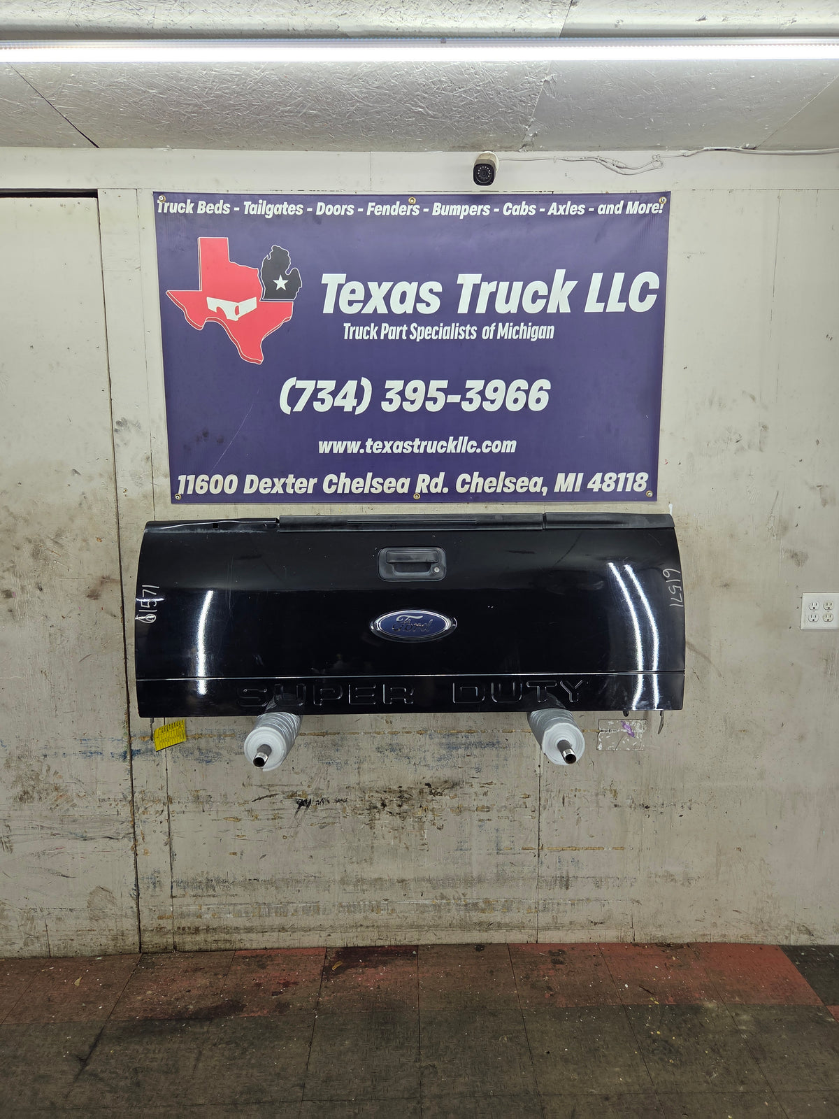 2008-2016 Ford Super Duty Tailgate With Step F250 F350 F450 F550