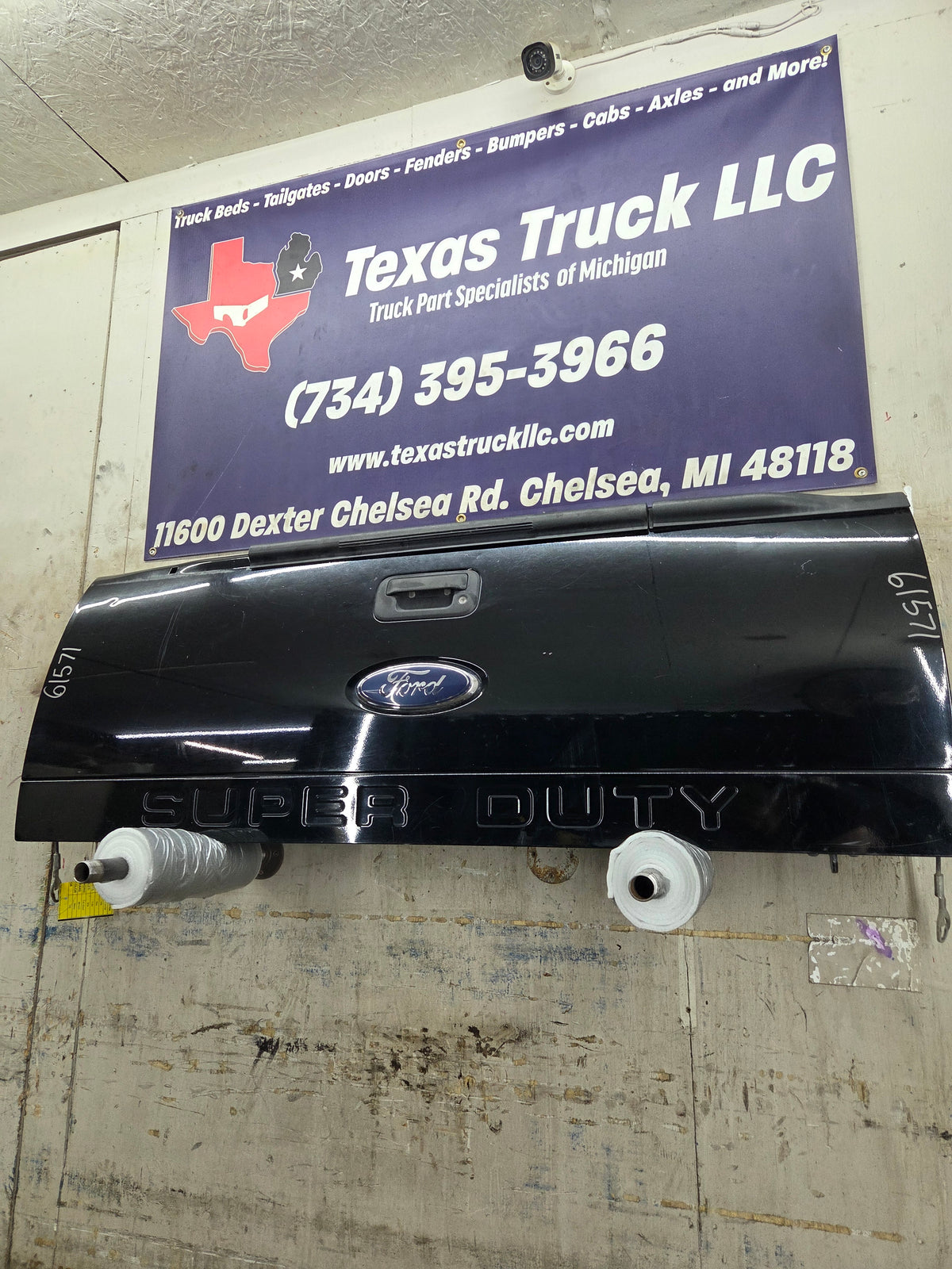 2008-2016 Ford Super Duty Tailgate With Step F250 F350 F450 F550
