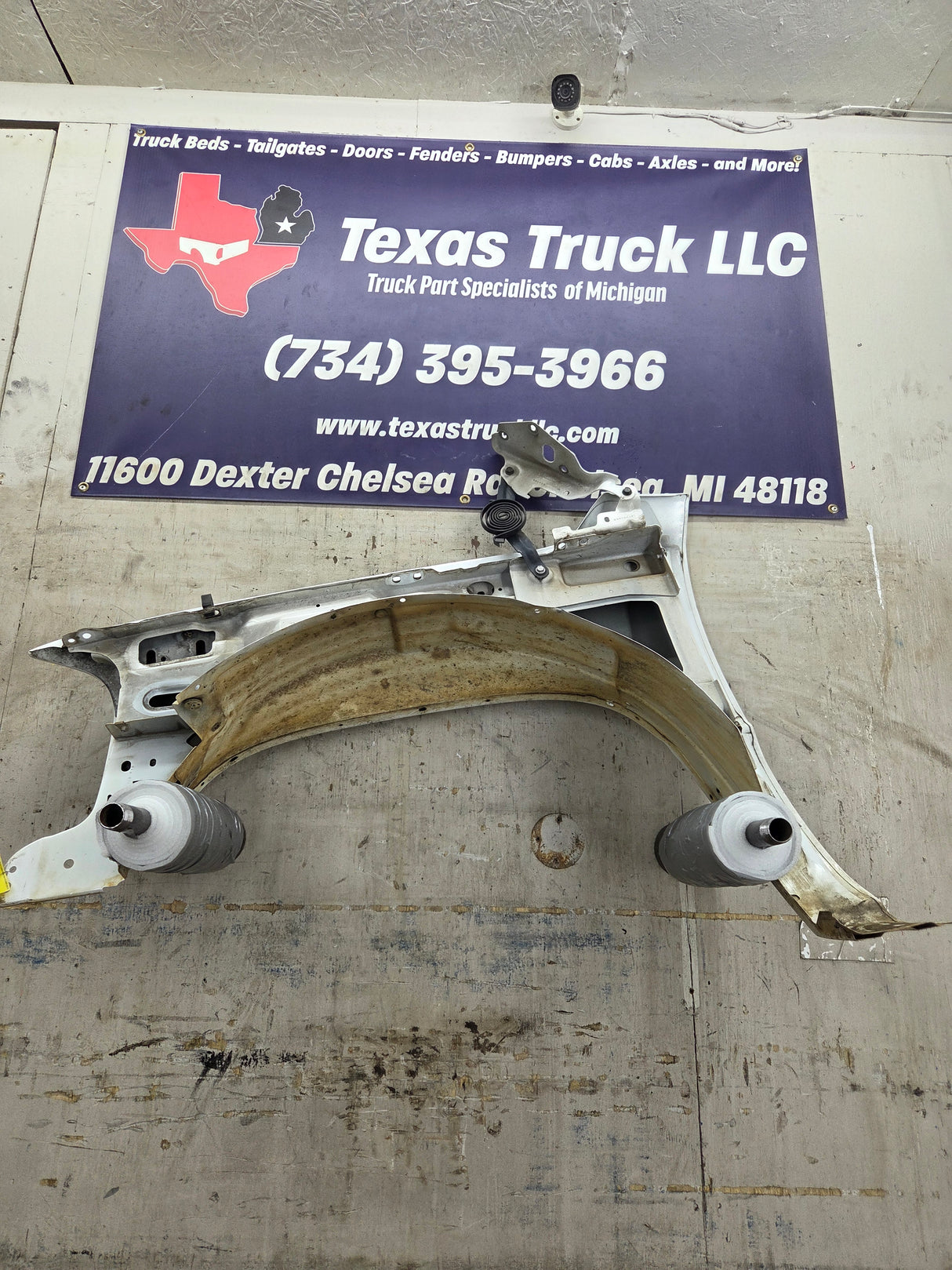 1999-2006 GMC Sierra / Yukon 1500 2500 3500 HD Passenger Side Front Fender