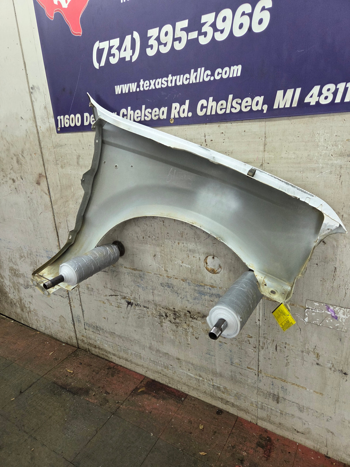 1999-2007 Ford Super Duty LH Driver Side Front Fender F250 F350 F450 F550 Excursion