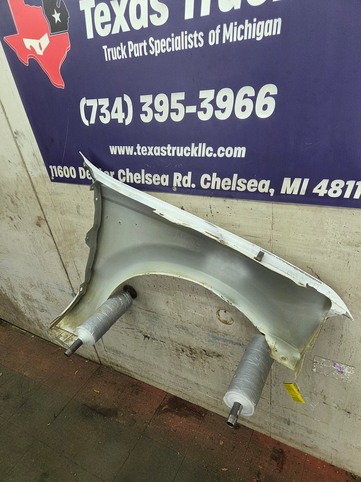 1999-2007 Ford Super Duty LH Driver Side Front Fender F250 F350 F450 F550 Excursion