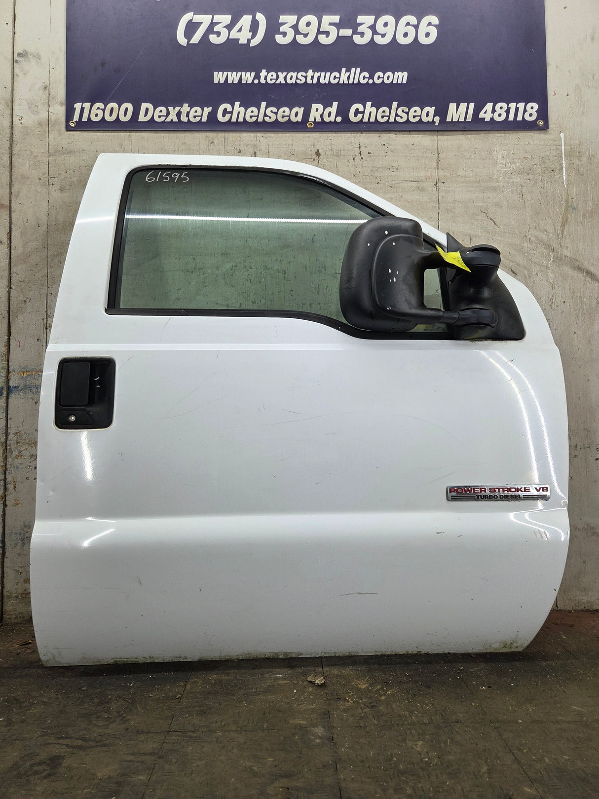 1999-2011 Ford Super Duty RH Passenger Side Front Door F250 F350 F450 F550