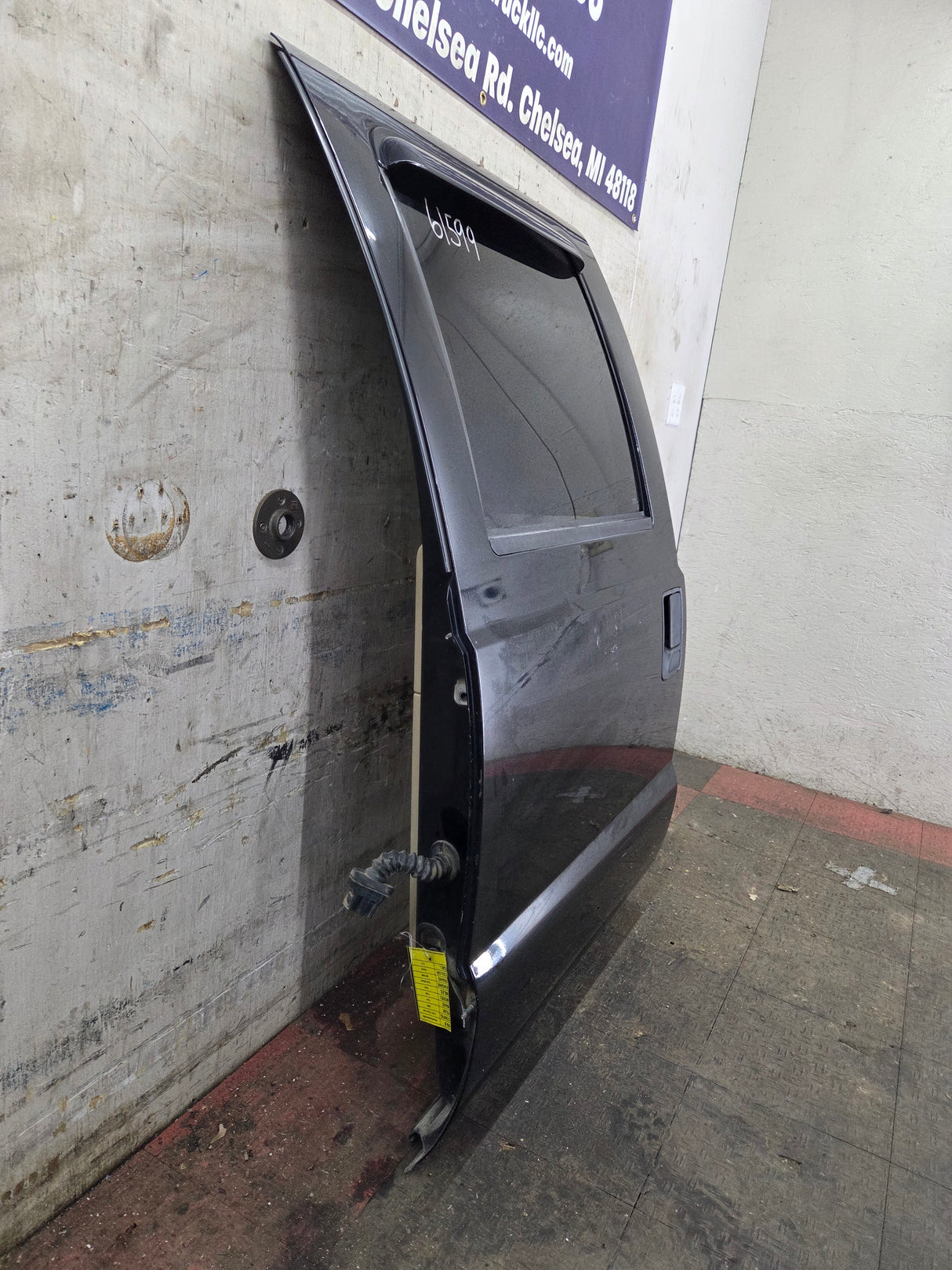 2008-2011 Ford Super Duty Driver Side Rear Door LH Crew Cab F250 F350 F450 F550