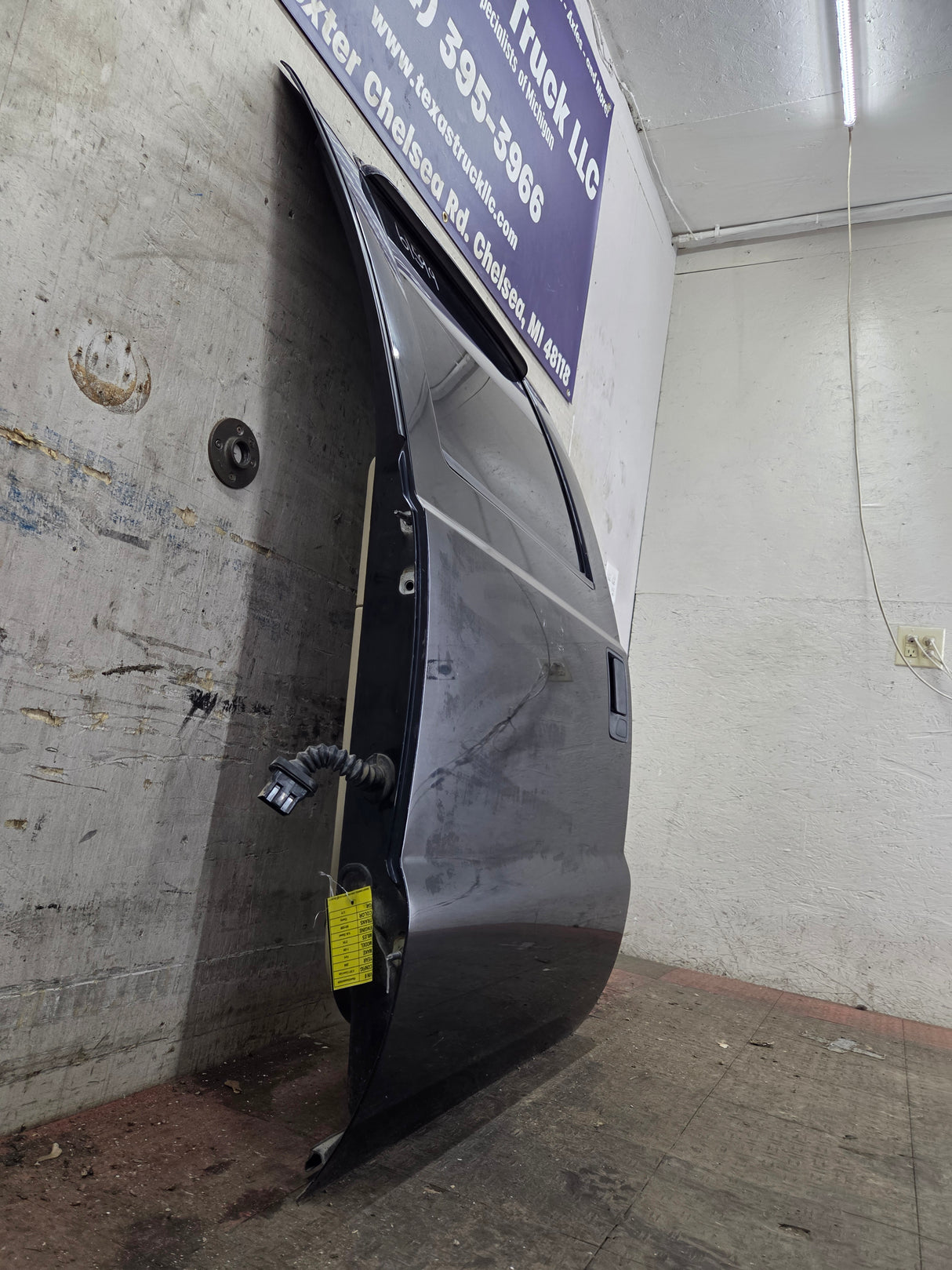 2008-2011 Ford Super Duty Driver Side Rear Door LH Crew Cab F250 F350 F450 F550