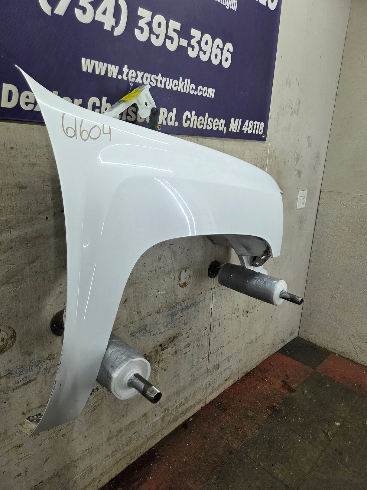 2007-2013 Chevrolet Silverado Passenger Side Front RH Fender 1500 2500 3500 HD