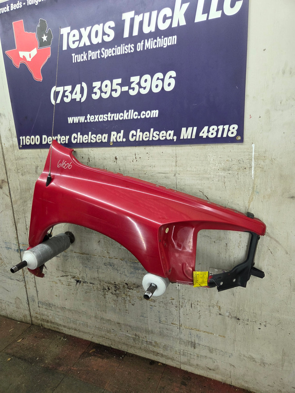 2006-2008 Dodge Ram 3rd Gen 1500 2500 3500 RH Passenger Side Fender