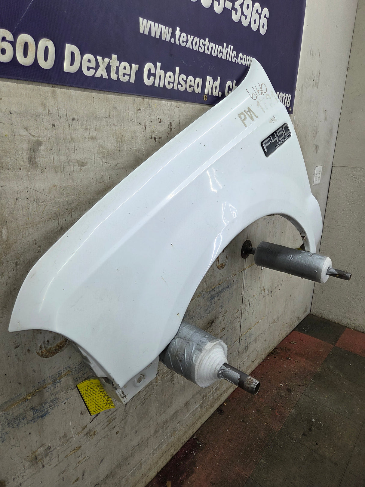 1999-2007 Ford Super Duty LH Driver Side Front Fender F250 F350 F450 F550 Excursion