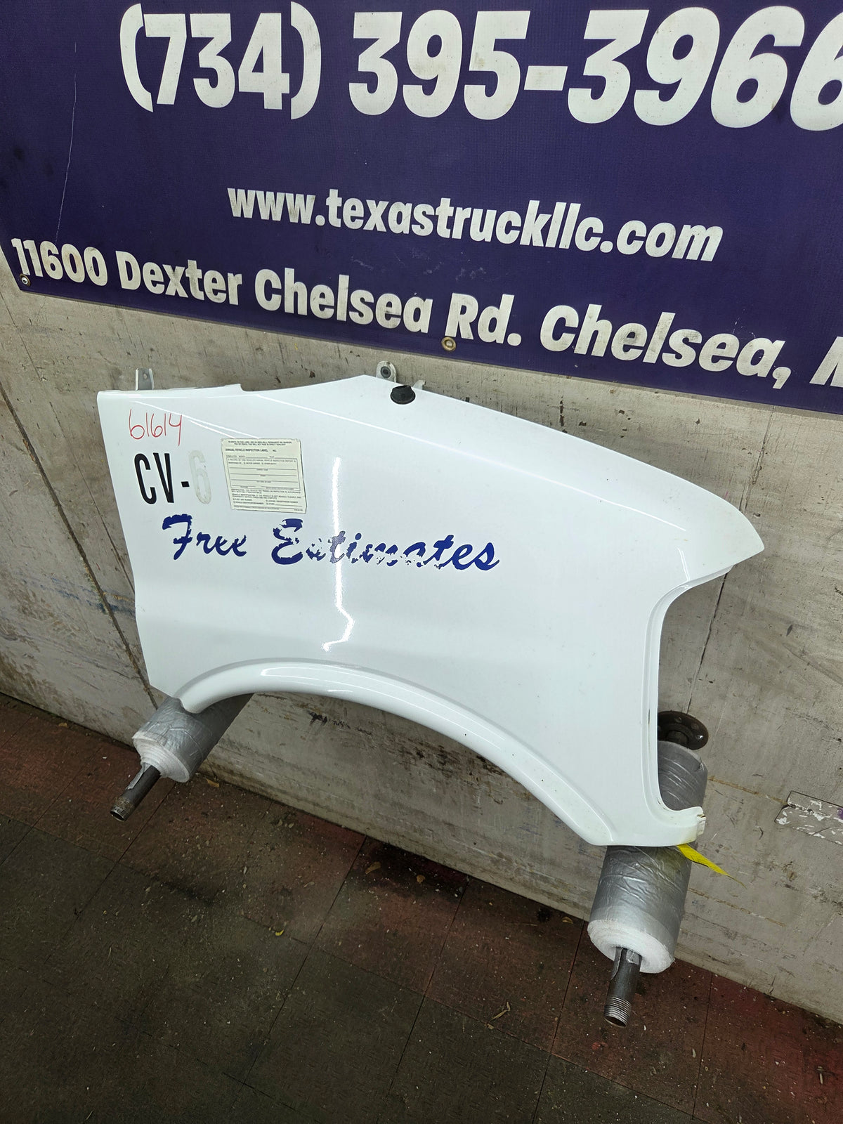 1996-2002 Chevrolet / GMC Express Savana 1500 2500 3500 Right Hand Passenger Side Front Fender